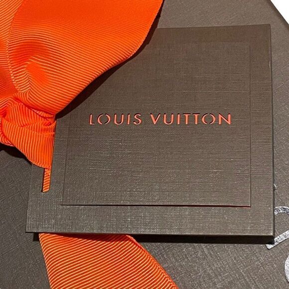 Louis Vuitton Empty Brown Box With Red Ribbon 9x9.5x4.5 Gift Set Card Present - Picture 2 of 10
